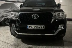 تویوتا، لندکروز چهار در