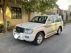 تویوتا، لندکروز چهار در