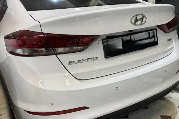 هیوندای، النترا