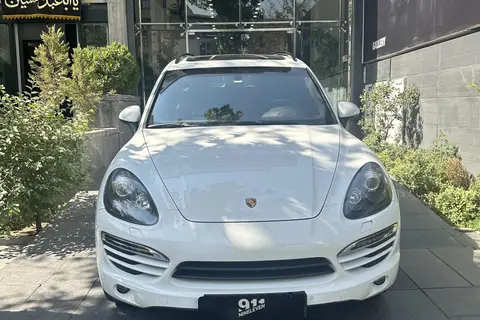 پورشه، کاین