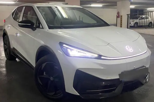 فولکس، آی دی یونیکس