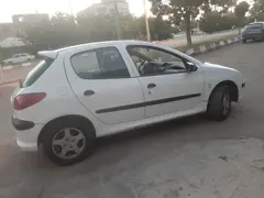 پژو، 206