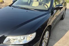 هیوندای، آزرا (گرنجور)