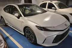 تویوتا، کمری هیبرید