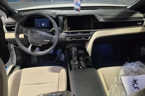 تویوتا، کمری هیبرید