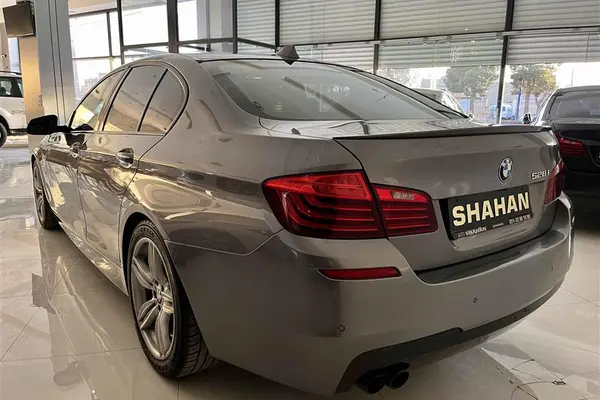 ب ام و، سری 5 سدان