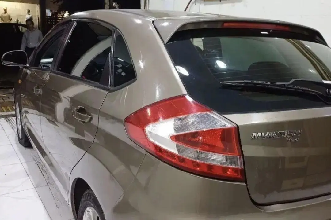 ام وی ام،  315هاچ بک