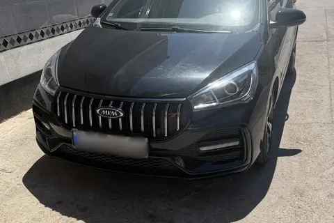 ام وی ام، آریزو 5ev
