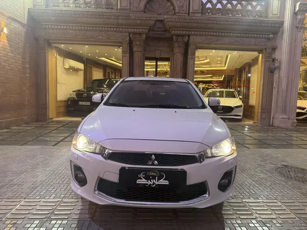 میتسوبیشی، لنسر