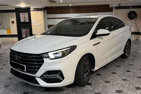 فونیکس، آریزو 6 پرو
