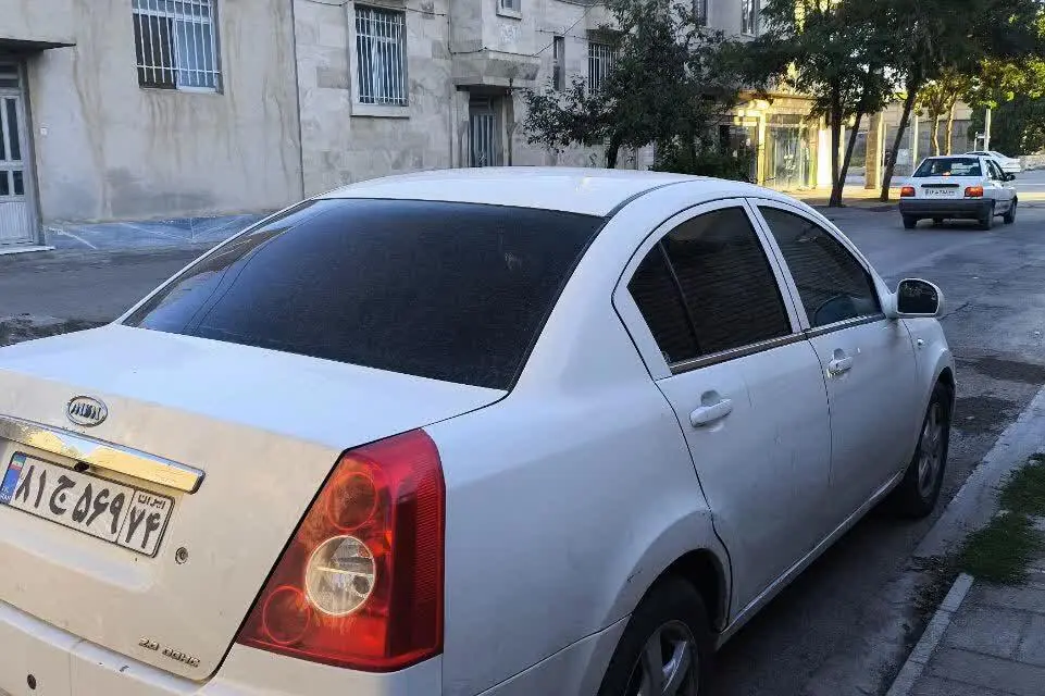 ام وی ام،  530