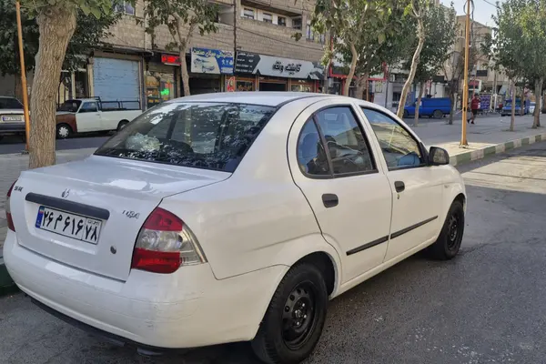 تیبا، صندوق دار