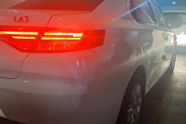 تارا، اتوماتیک V4