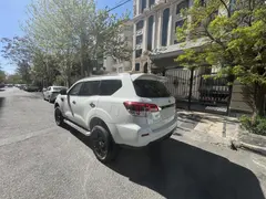 نیسان، ترا