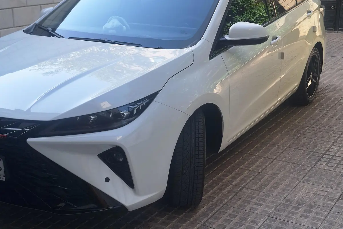 فونیکس،  آریزو 6 جی تی (Z6 GT)