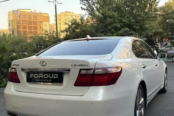 لکسوس  LS