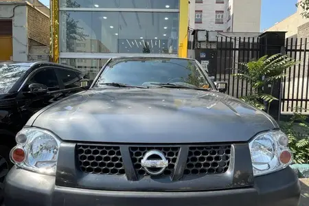 نیسان رونیز