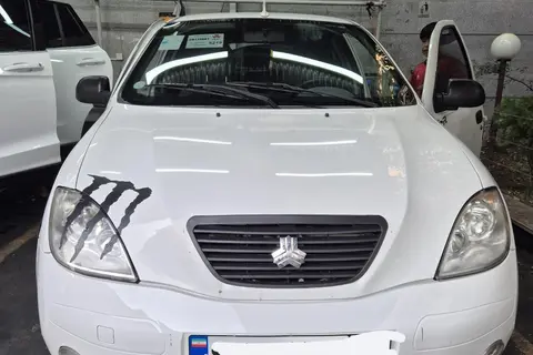 تیبا، هاچ بک