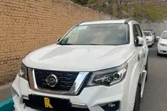نیسان، ترا