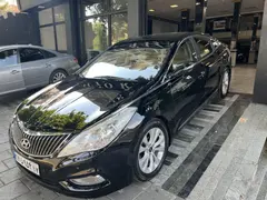 هیوندای، آزرا (گرنجور)