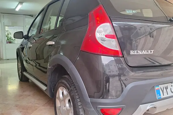 رنو، ساندرو استپ وی