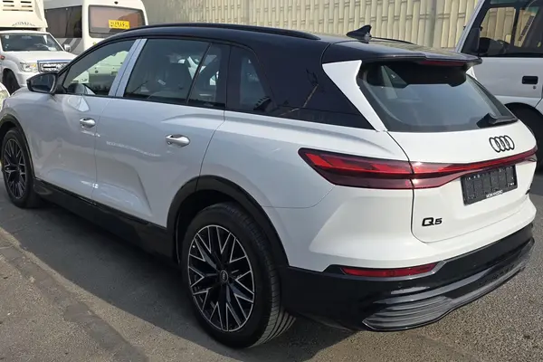 آئودی، Q5 e-tron