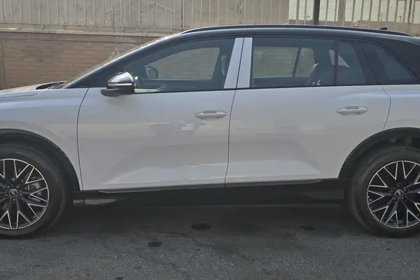 آئودی، Q5 e-tron