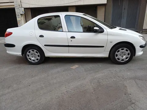 پژو، 206 SD