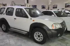 نیسان، رونیز
