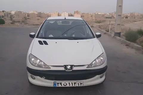 پژو، 206