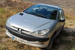 پژو، 206