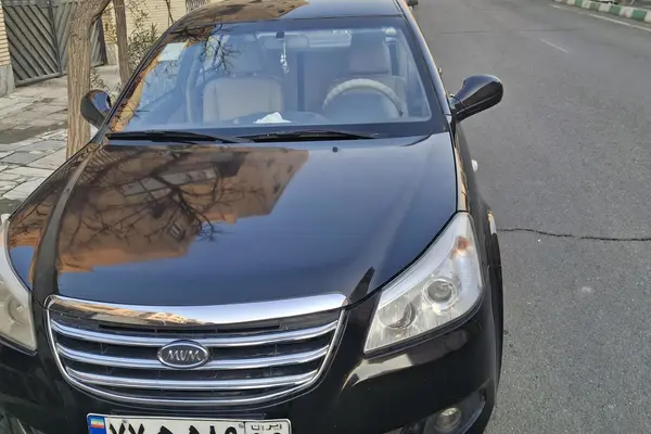 ام وی ام، 550