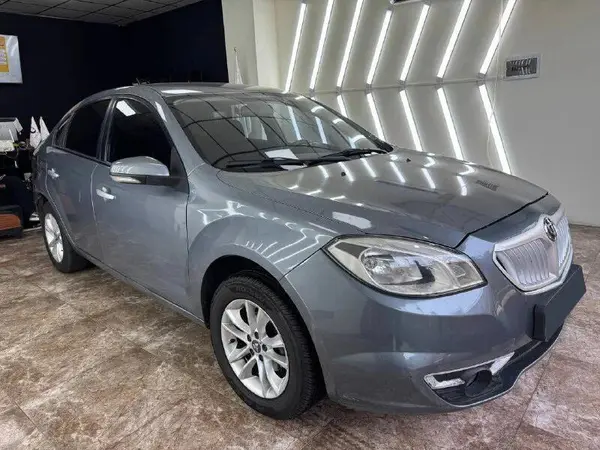 برلیانس، H330