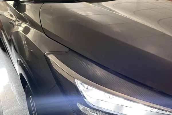 نیسان، کیکس