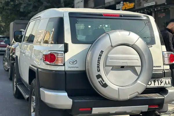 تویوتا، اف جی کروز