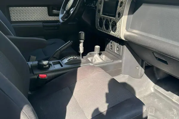 تویوتا، اف جی کروز