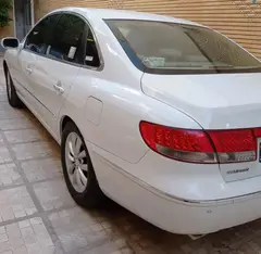 هیوندای، آزرا (گرنجور)