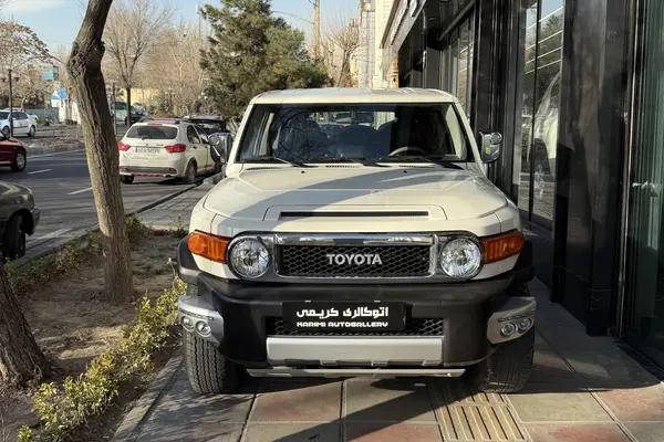 تویوتا، اف جی کروز