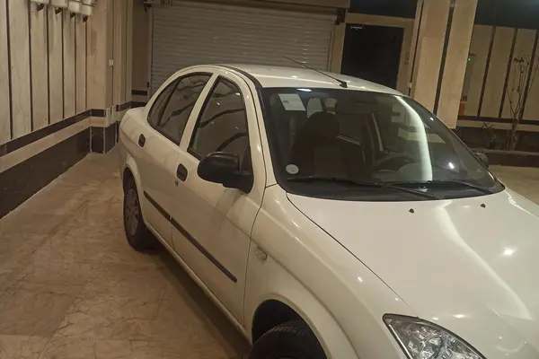 تیبا، صندوق دار