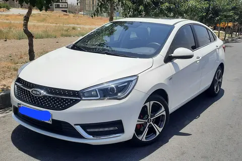 ام وی ام، آریزو 5ev