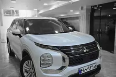 میتسوبیشی، اوتلندر