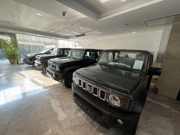 سوزوکی، جیمنی 5 در