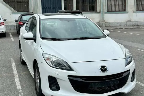 مزدا  3 نیو صندوق دار