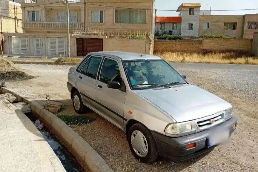پراید  صندوق دار