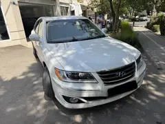 هیوندای، آزرا (گرنجور)