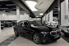 ب ام و، i3