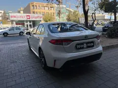 تویوتا، لوین هیبرید