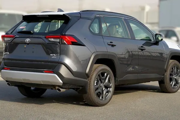 تویوتا، راوفور