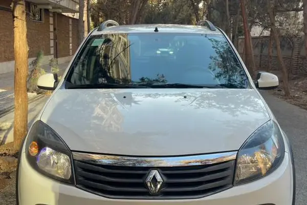 رنو، ساندرو استپ وی