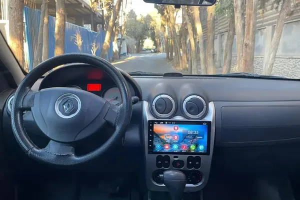 رنو، ساندرو استپ وی